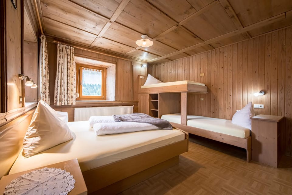 Oberwirt Bed and Breakfast in Trentino-South Tyrol
