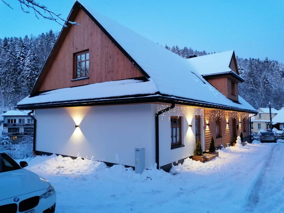 Biała Owieczka B&B Szczyrk Bed and Breakfast in Poland
