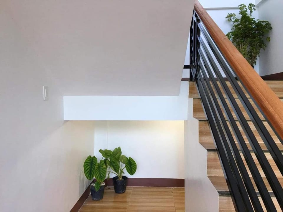 ZaPriscila Tourist Inn Bed and Breakfast in Central Visayas