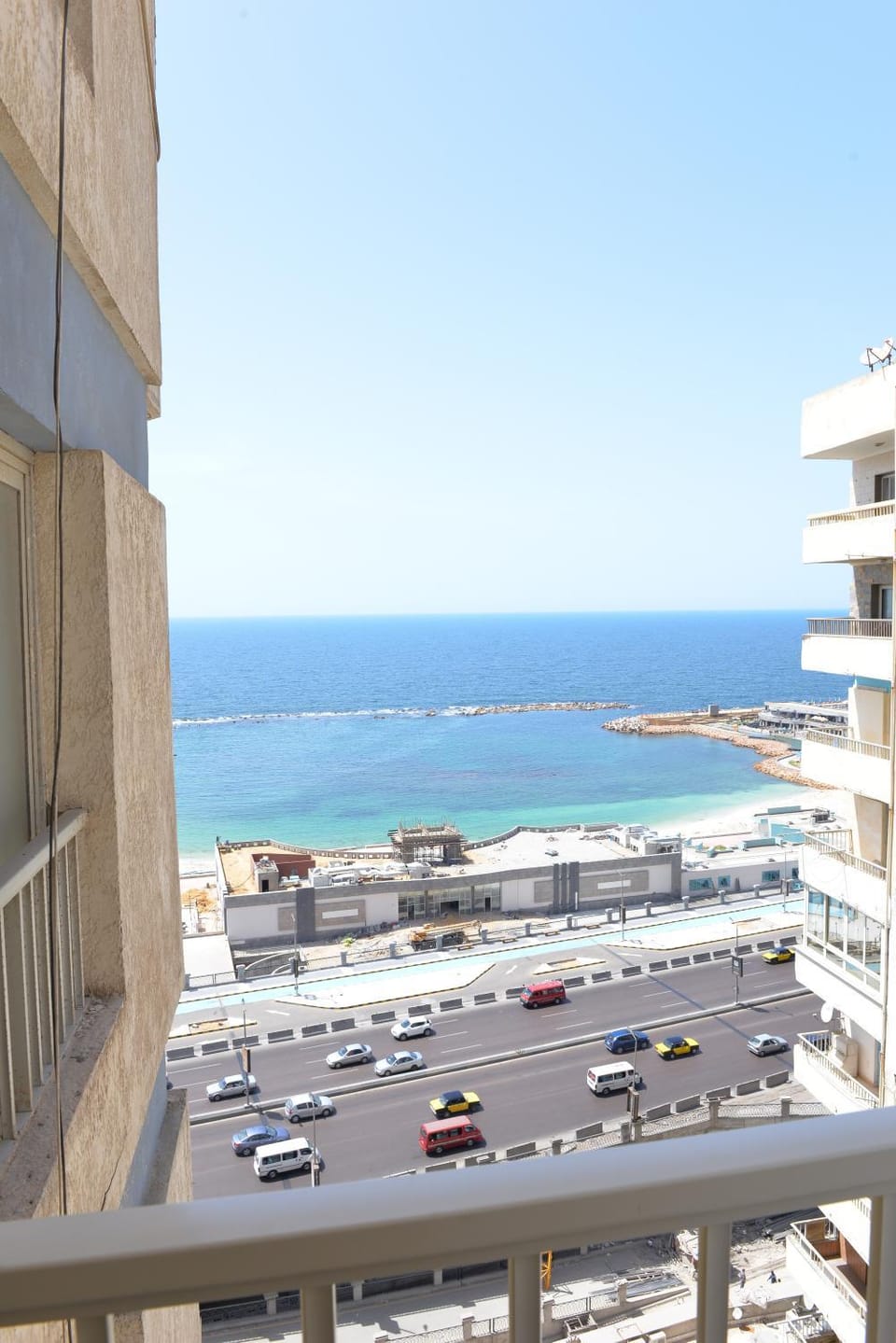 View (from property/room), Balcony/Terrace, Beach, City view, Sea view, Location