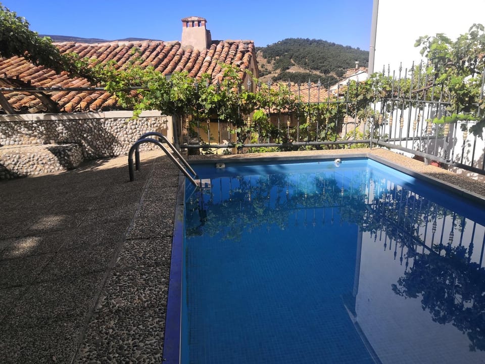 Patio, Swimming pool