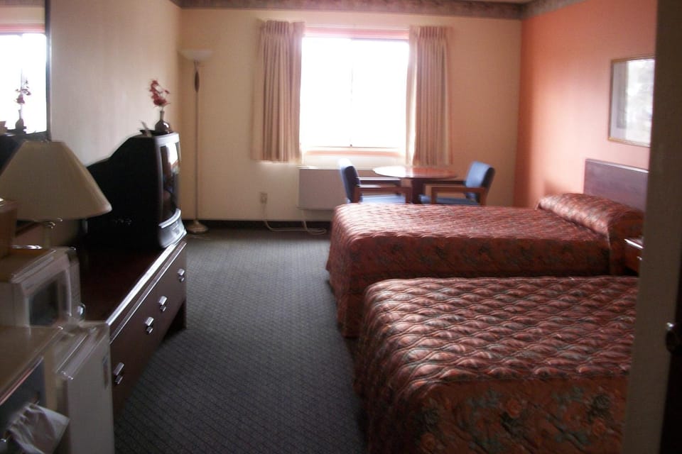 Day, Photo of the whole room