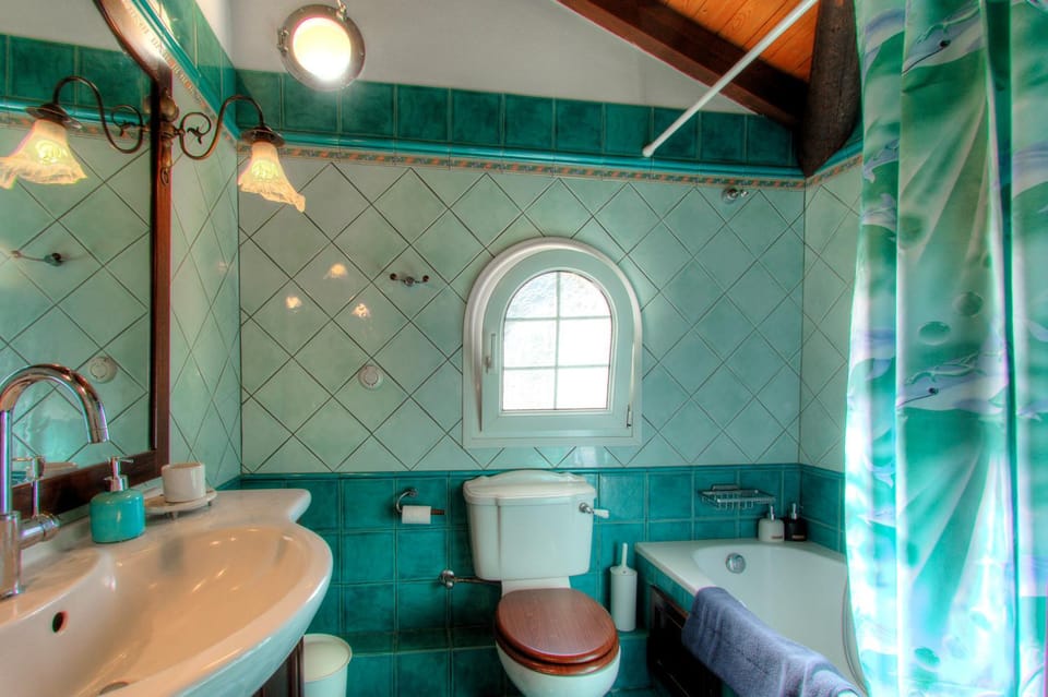 Toilet, Bathroom