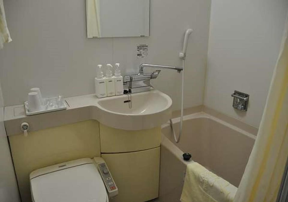 Kadoma Public Hotel / Vacation STAY 33572 Hotel in Osaka