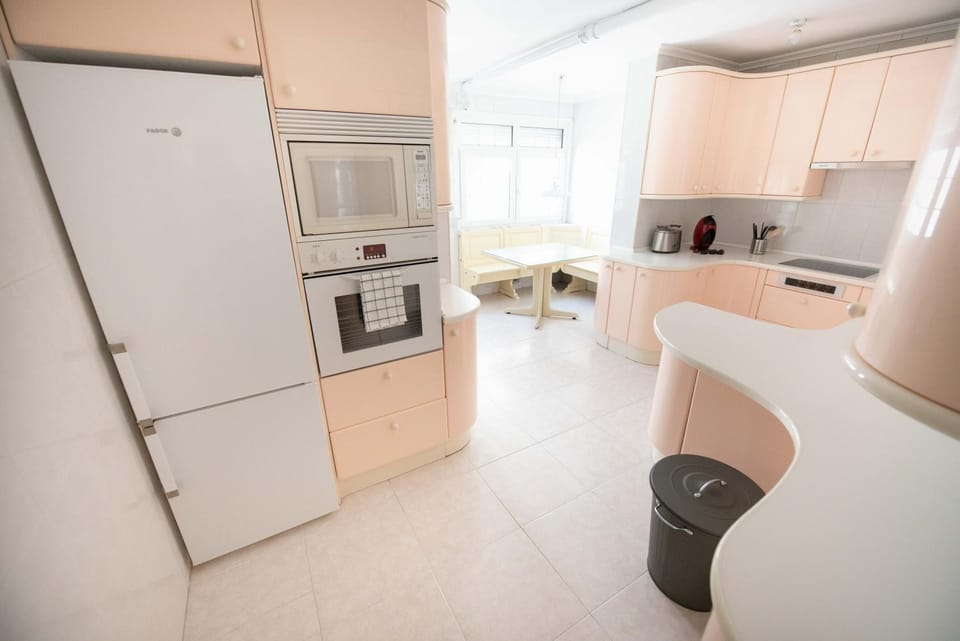 Espacios Blanco Plaza Mayor Apartment in Valladolid