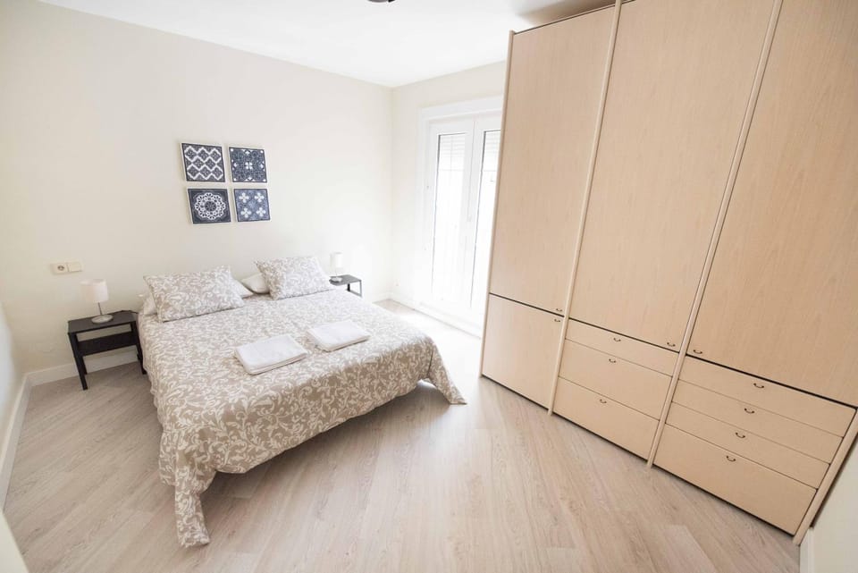 Espacios Blanco Plaza Mayor Apartment in Valladolid