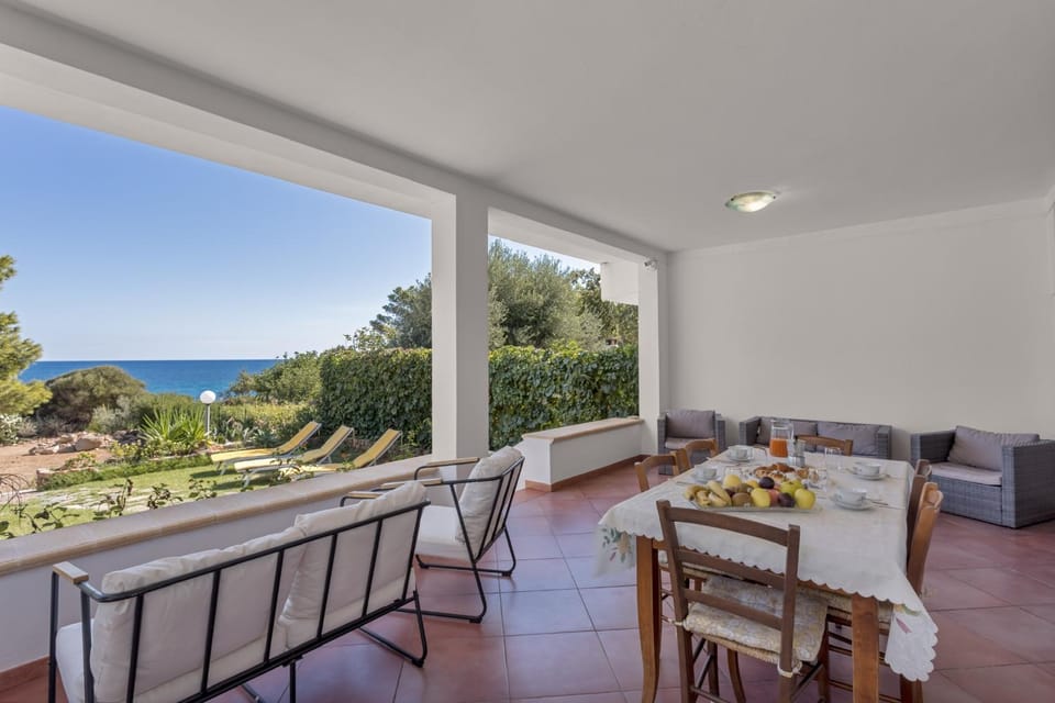 Villa Damiano House in Sardinia