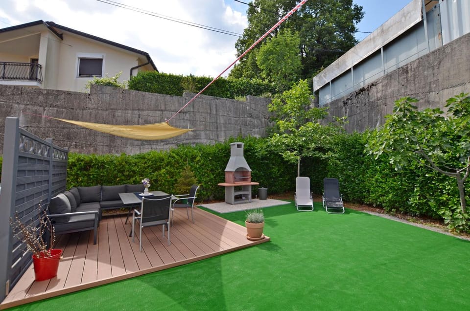 Garden, Balcony/Terrace, Entertainment
