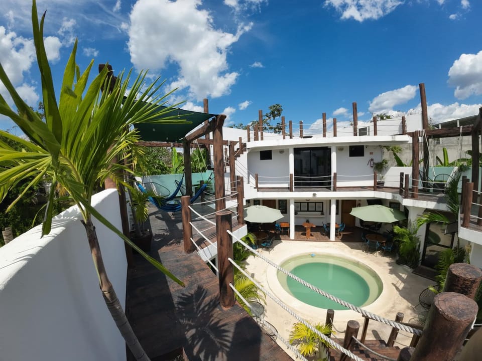 Balcony/Terrace, Garden view, Pool view