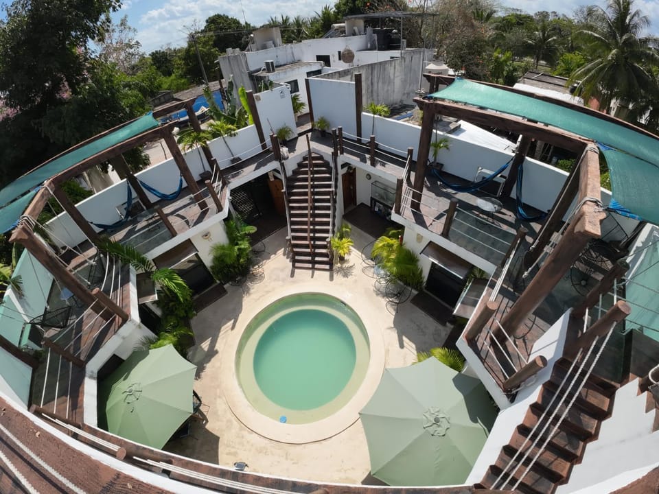 Balcony/Terrace, Pool view