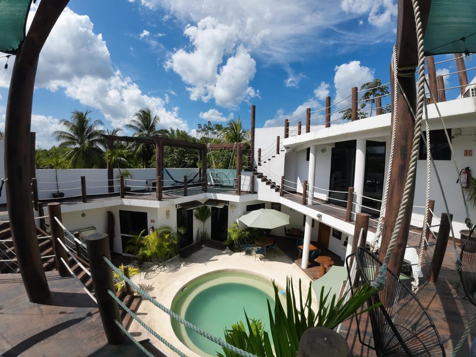 Balcony/Terrace, Garden view, Pool view