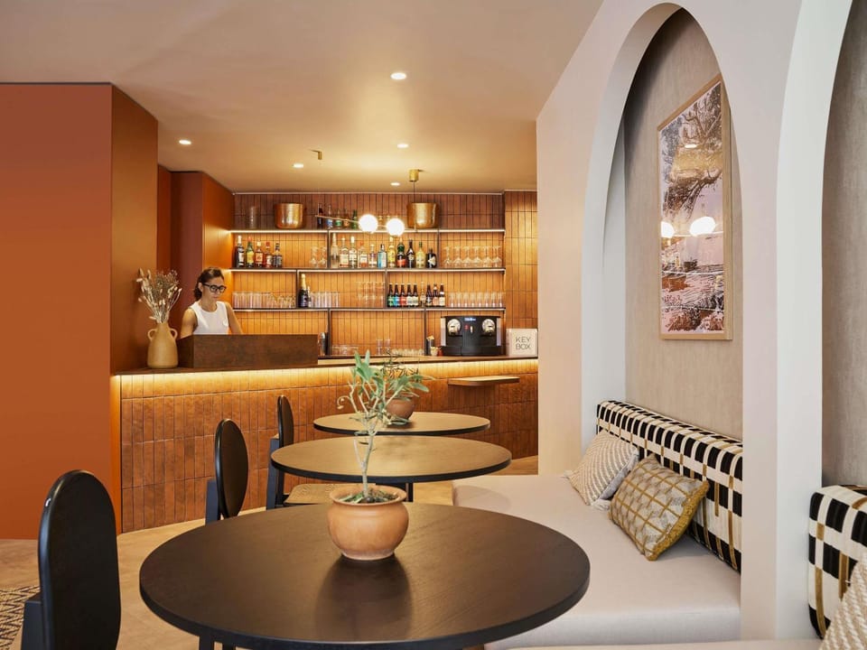 Lounge or bar
