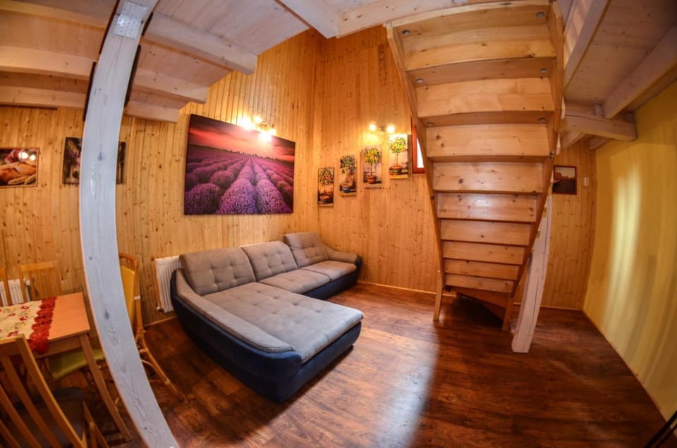 Malom Apartman Bed and Breakfast in Hungary