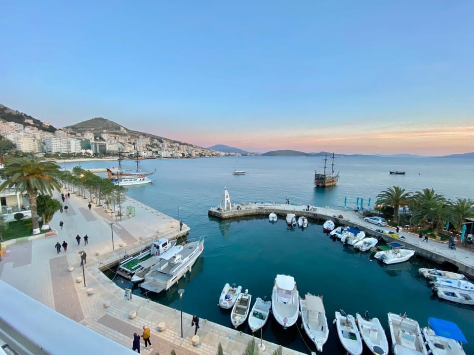 View (from property/room), Balcony/Terrace, City view, Sea view, Sunset