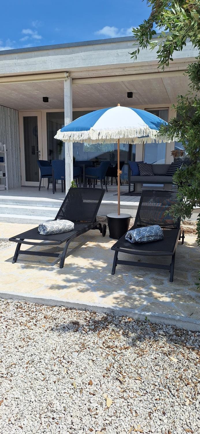 sunbed