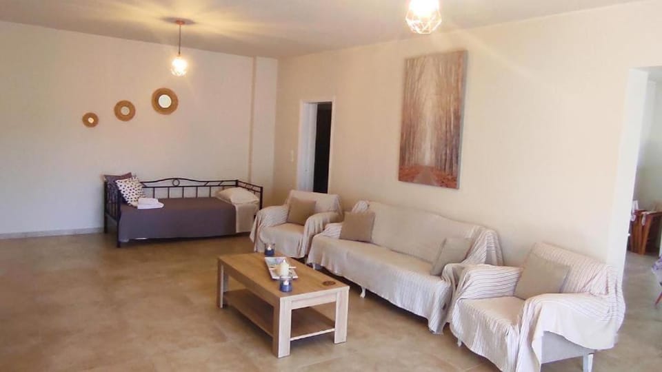 Comfortable Apartment Close to the Airport Apartment in East Attica Regional Unit, Greece