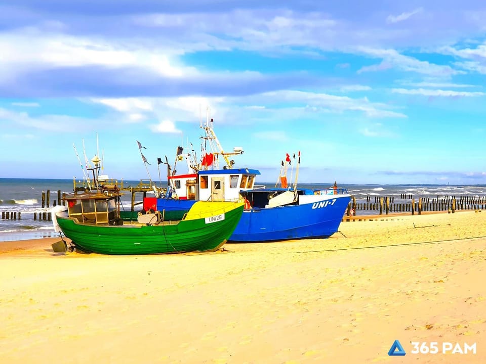 Nearby landmark, Day, Natural landscape, Beach