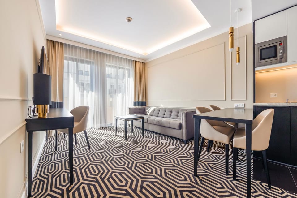 Living room, Seating area, Dining area