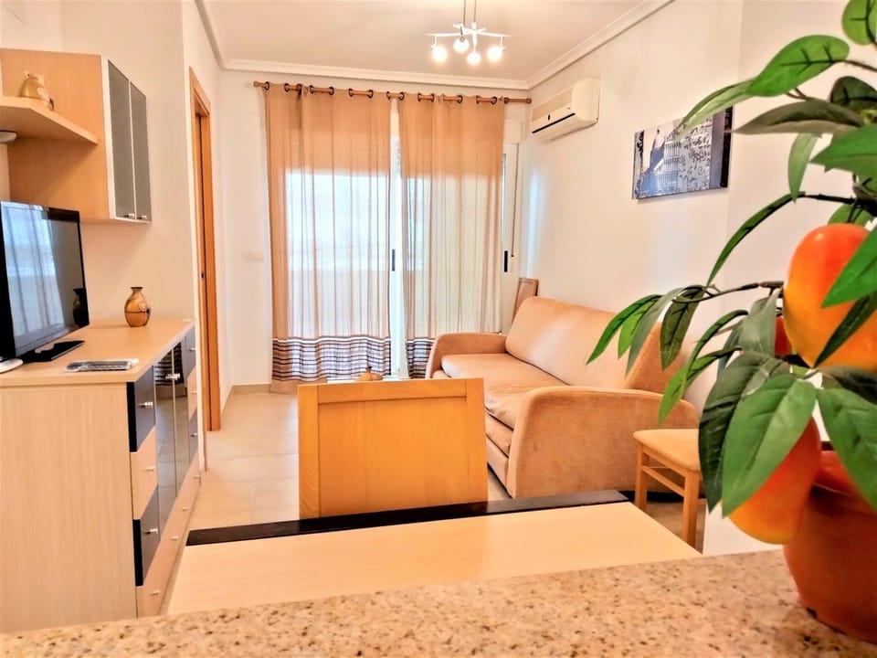 TV and multimedia, Living room, Dining area