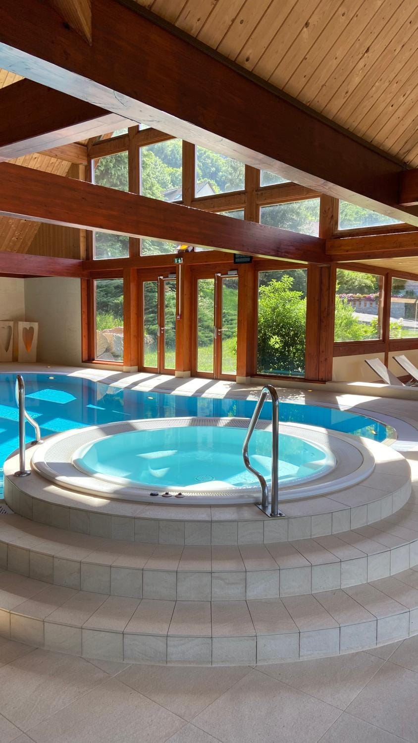 Hot Tub, Hot Tub, Spa and wellness centre/facilities