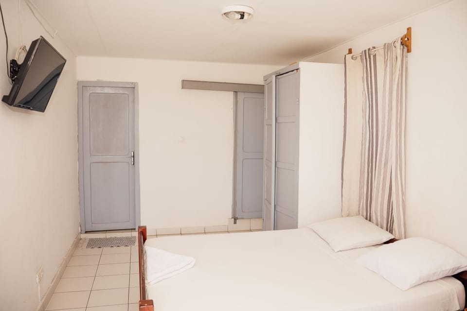 Gîte Rose Doudou House in Africa