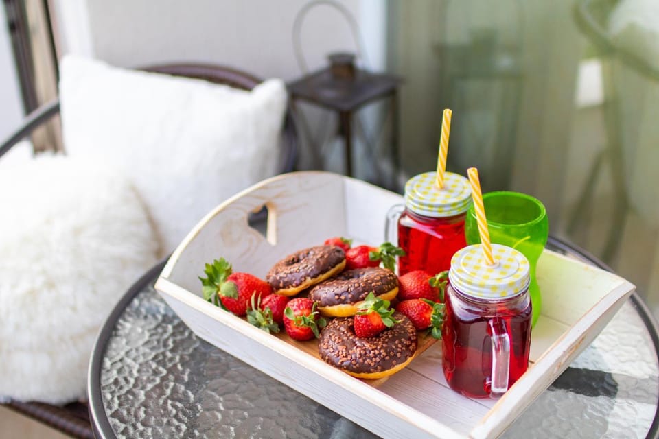 Balcony/Terrace, Food and drinks, Food