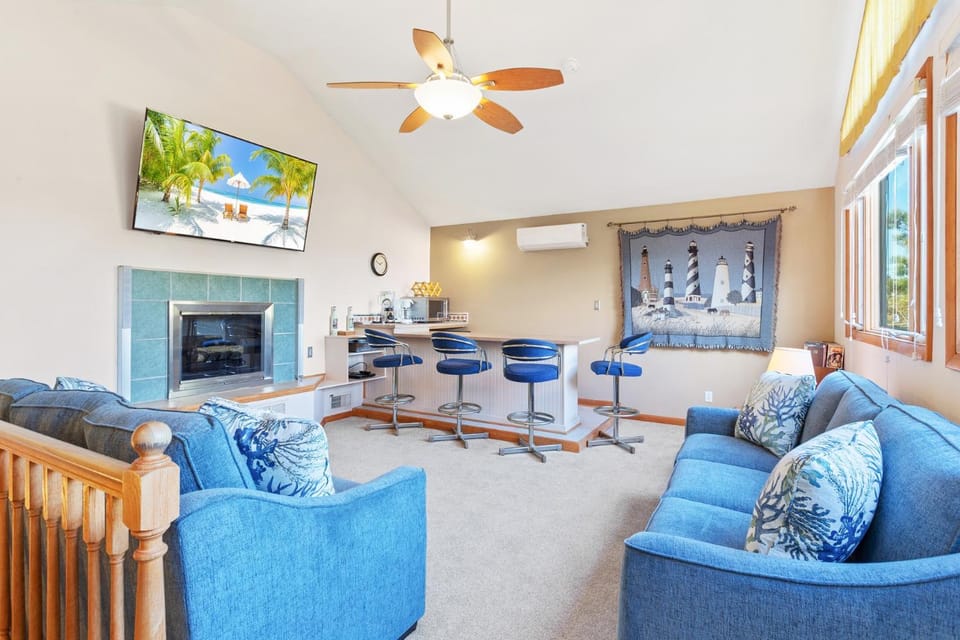1714 - Destiny House in Corolla