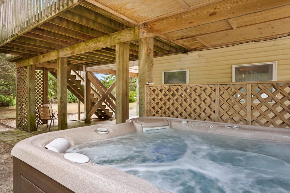 1714 - Destiny House in Corolla