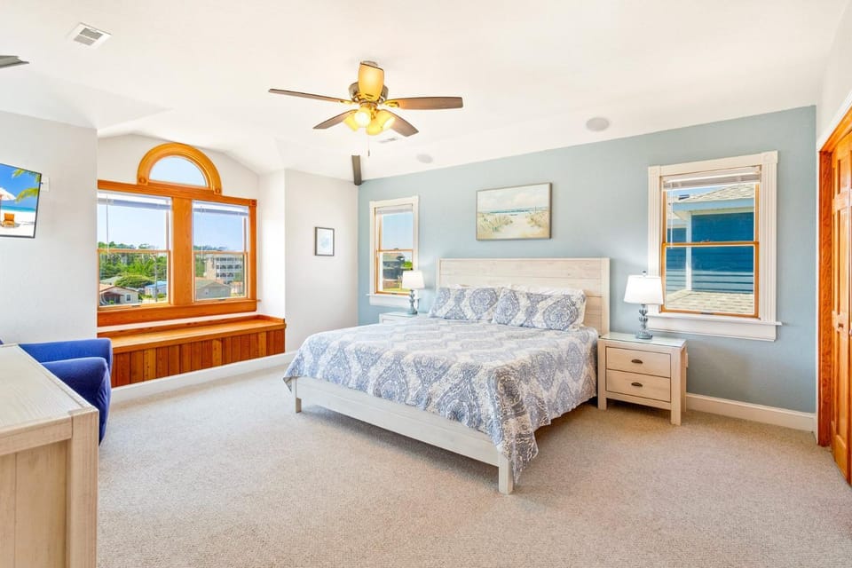 7005 - OBX Attitude House in Nags Head