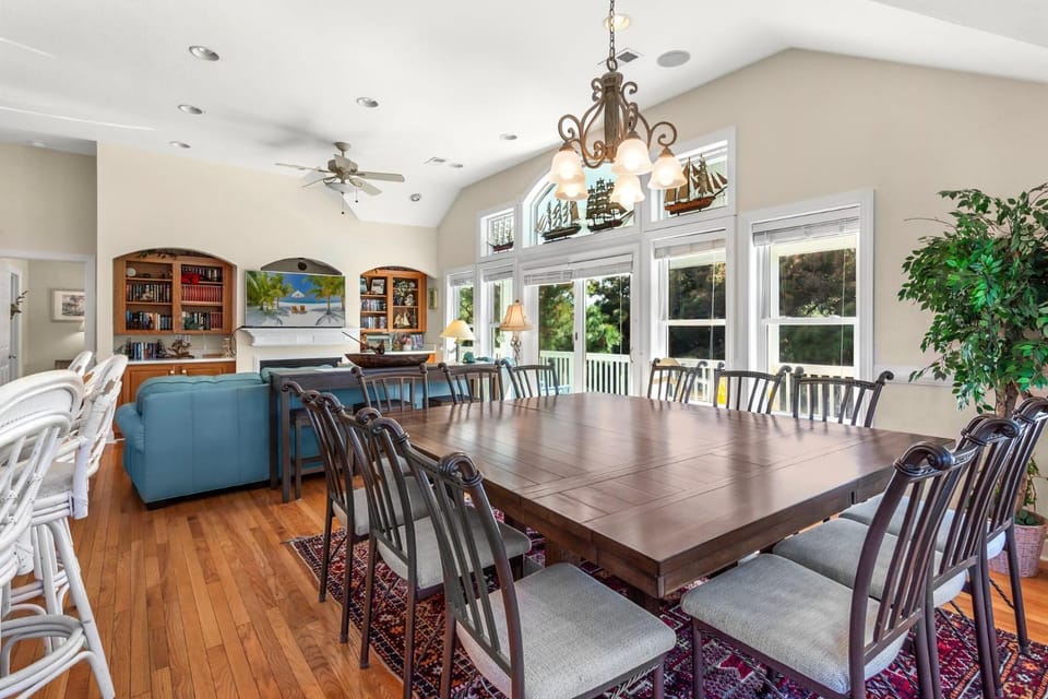 6085 - Woodstock House in Nags Head