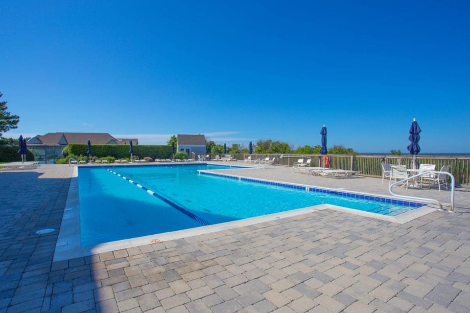 2001 - Points of Views House in Duck