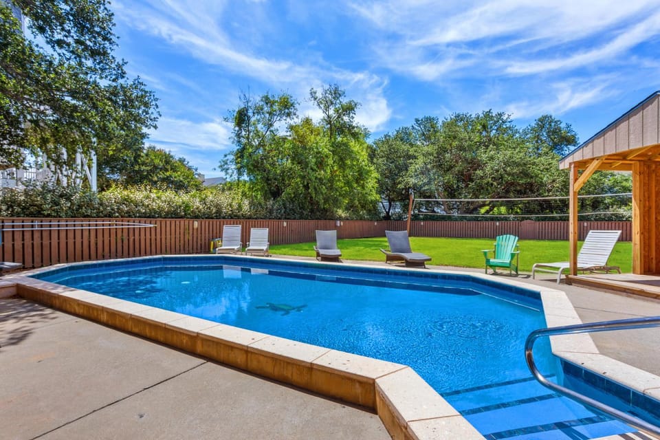 2070 - Sol Mates House in Duck