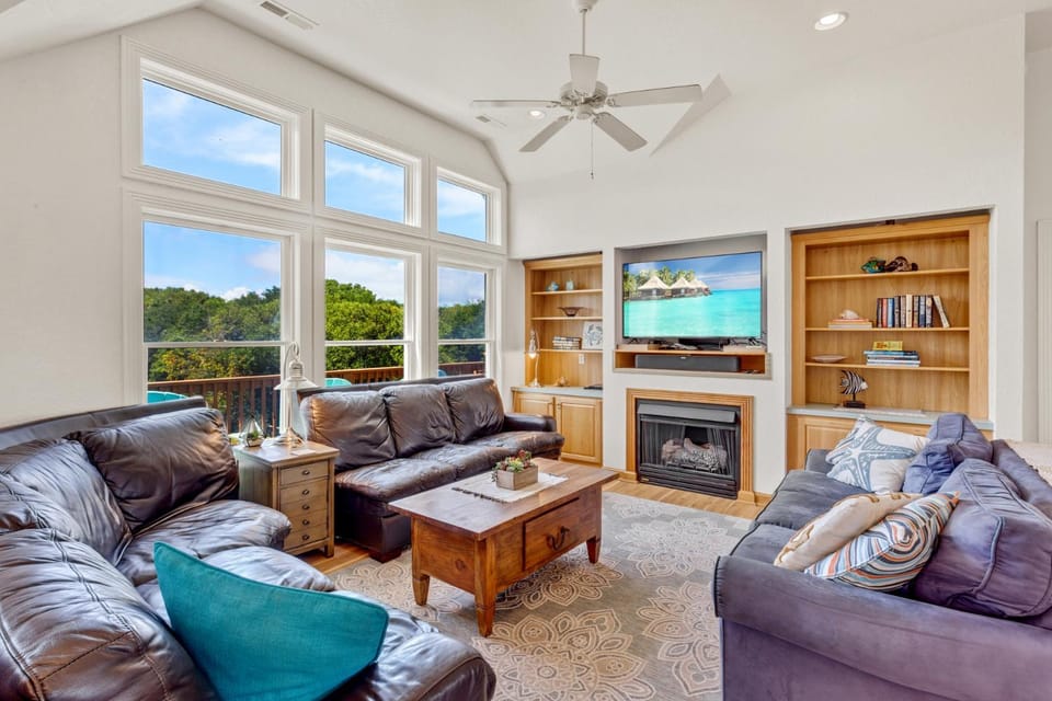 2070 - Sol Mates House in Duck