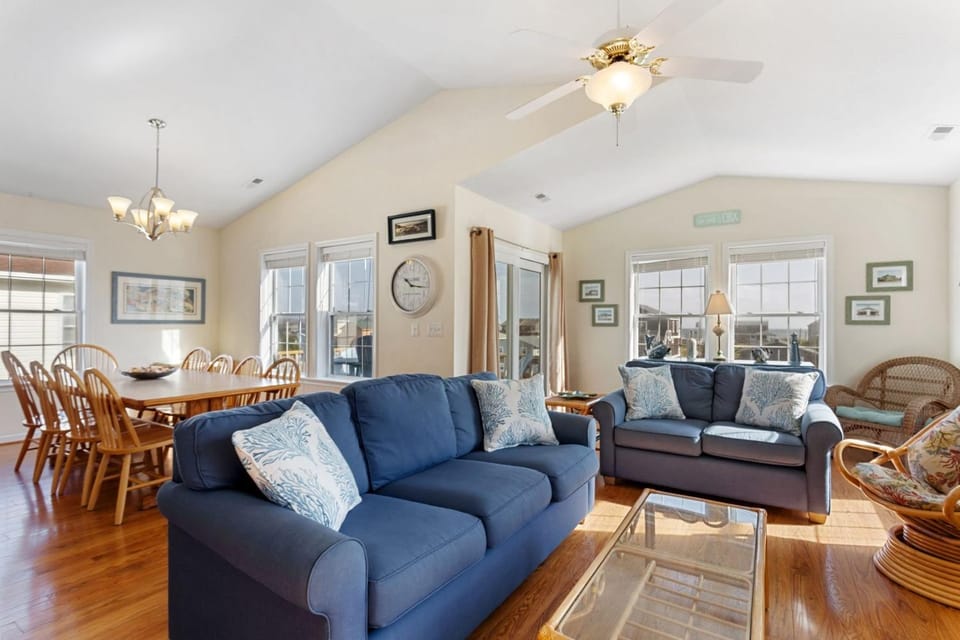 6150 - Pelican Crest House in Nags Head
