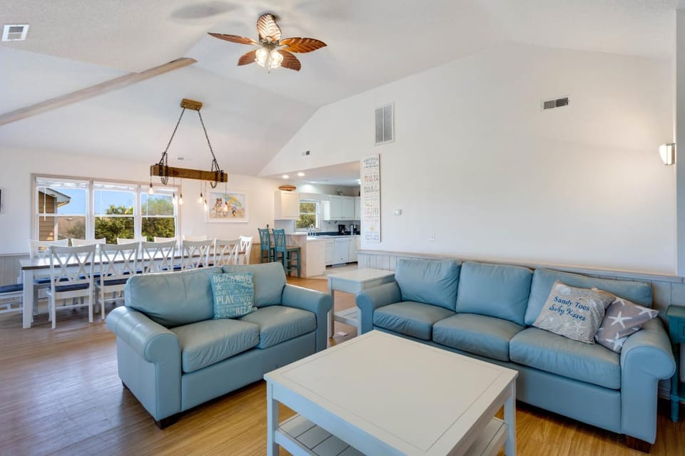 1620 - The Fifth Line (formerly OB Haven) House in Corolla