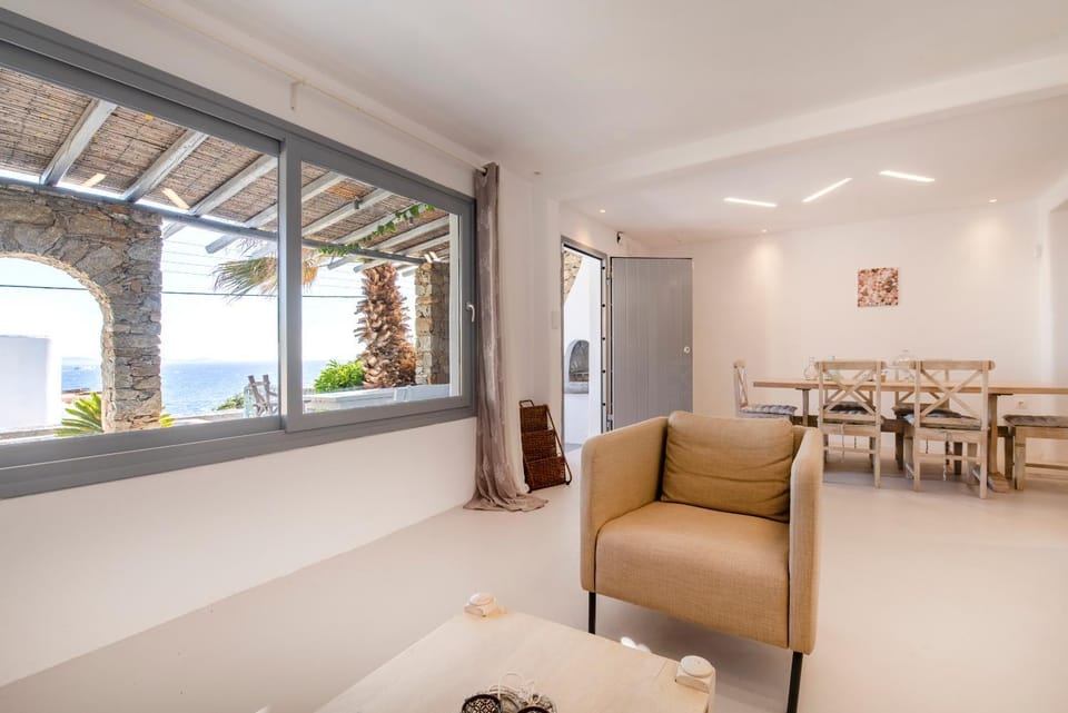 Living room, Seating area, Dining area, Sea view