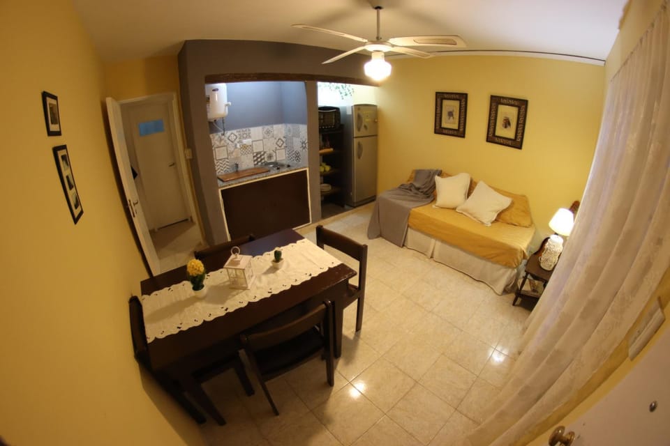 Kitchen or kitchenette, Living room, air conditioner, air conditioner