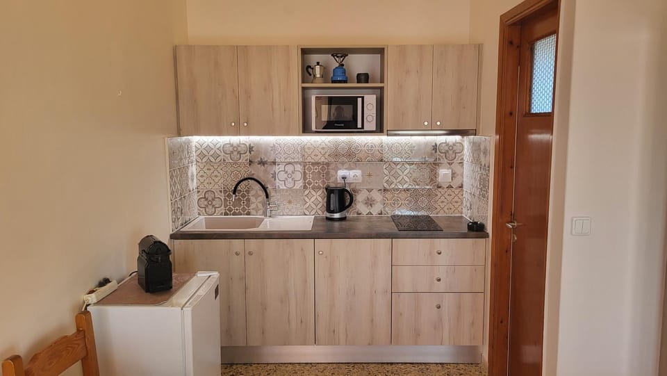 Filippos Apartments "Room 5" Vacation rental in Cephalonia
