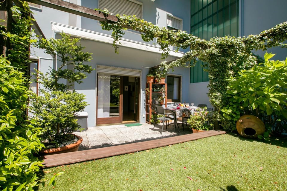 Garden, Garden view