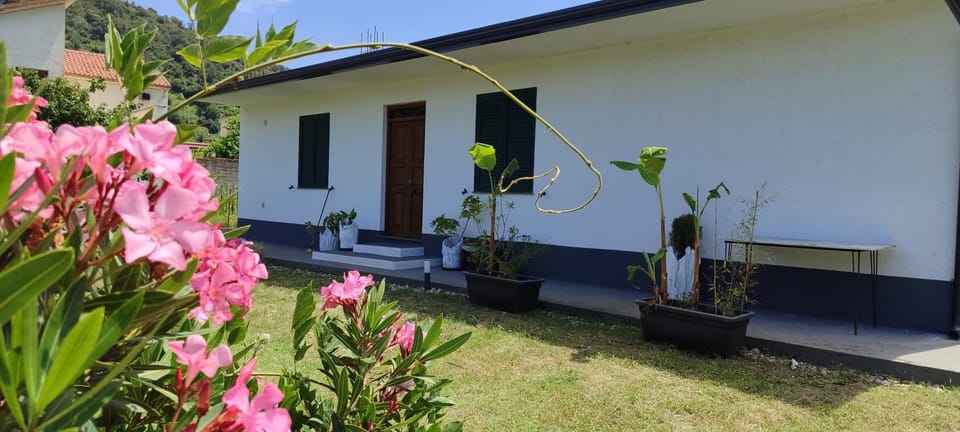 SeaSun House House in Capo d'Orlando