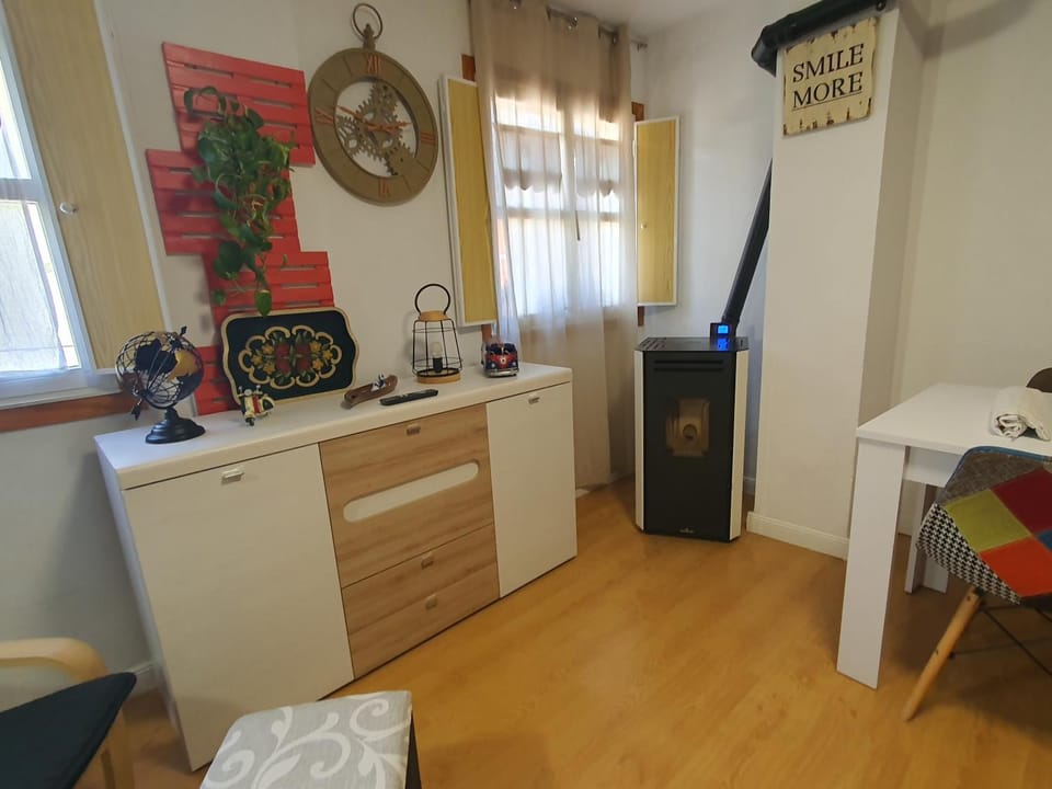 The family bienvenidos a Canfranc Apartment in Aragon