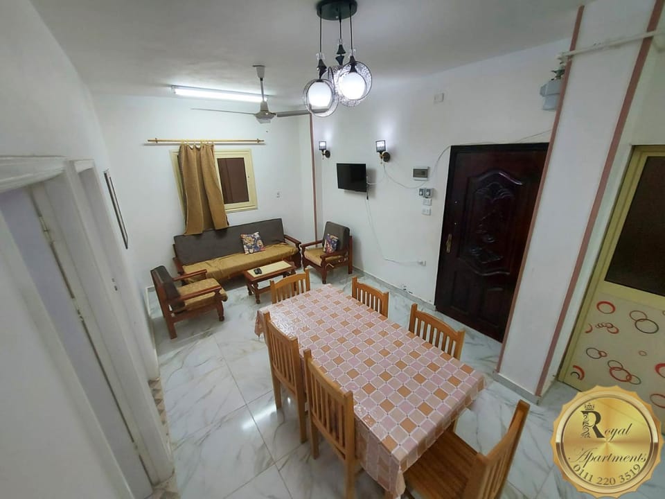 Living room, Dining area, fireplace