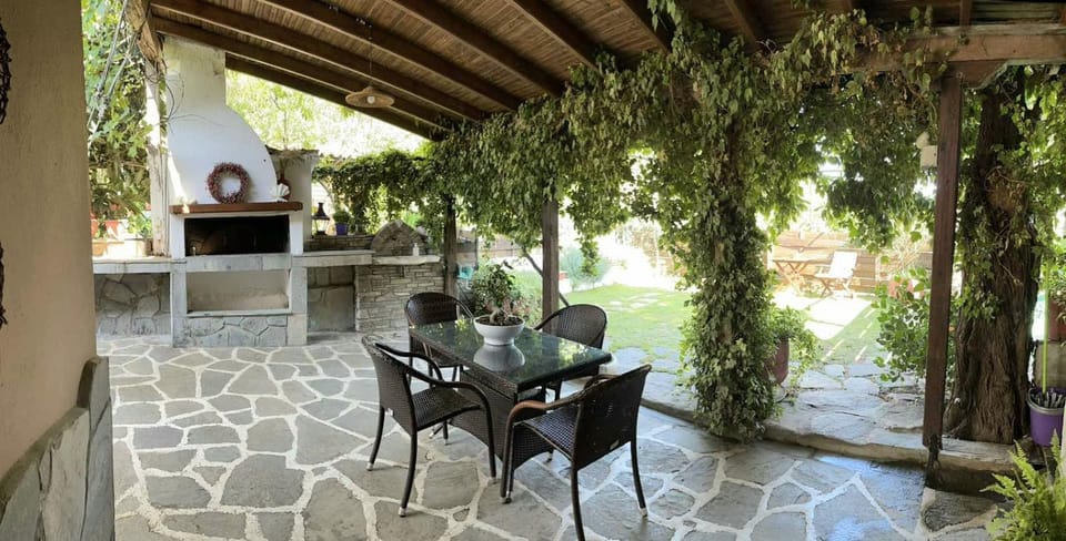 THEODORAS HOUSE Country House in Decentralized Administration of Macedonia and Thrace