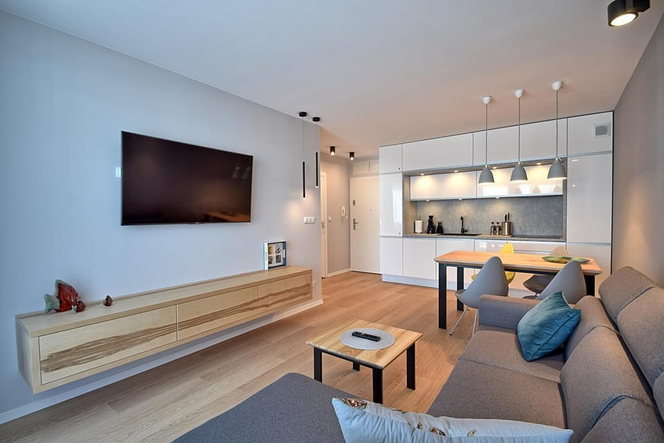 Communal lounge/ TV room, TV and multimedia, Living room, Seating area