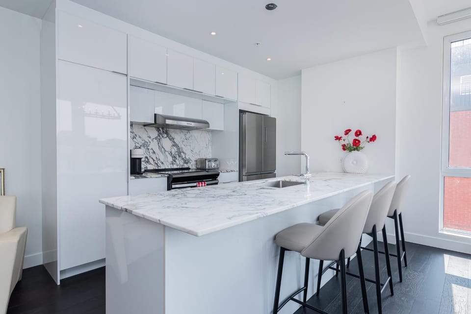 Le Se7t Penthouses Apartment in Montreal