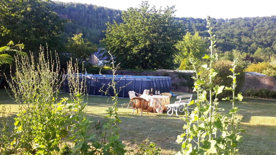 Huize Carmélites House in Wallonia, Belgium