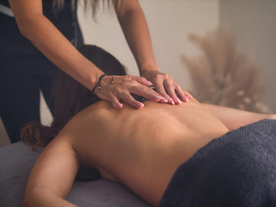 Massage, Spa and wellness centre/facilities