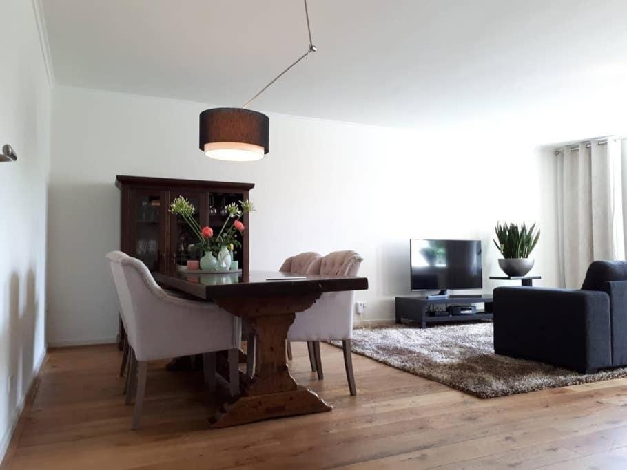 Unique B&B, in the Historic City Centre of Edam Apartment in Volendam