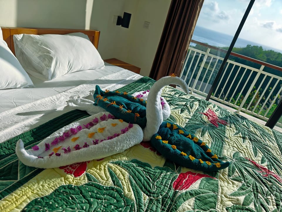 Bed, View (from property/room), Balcony/Terrace, Bedroom, towels