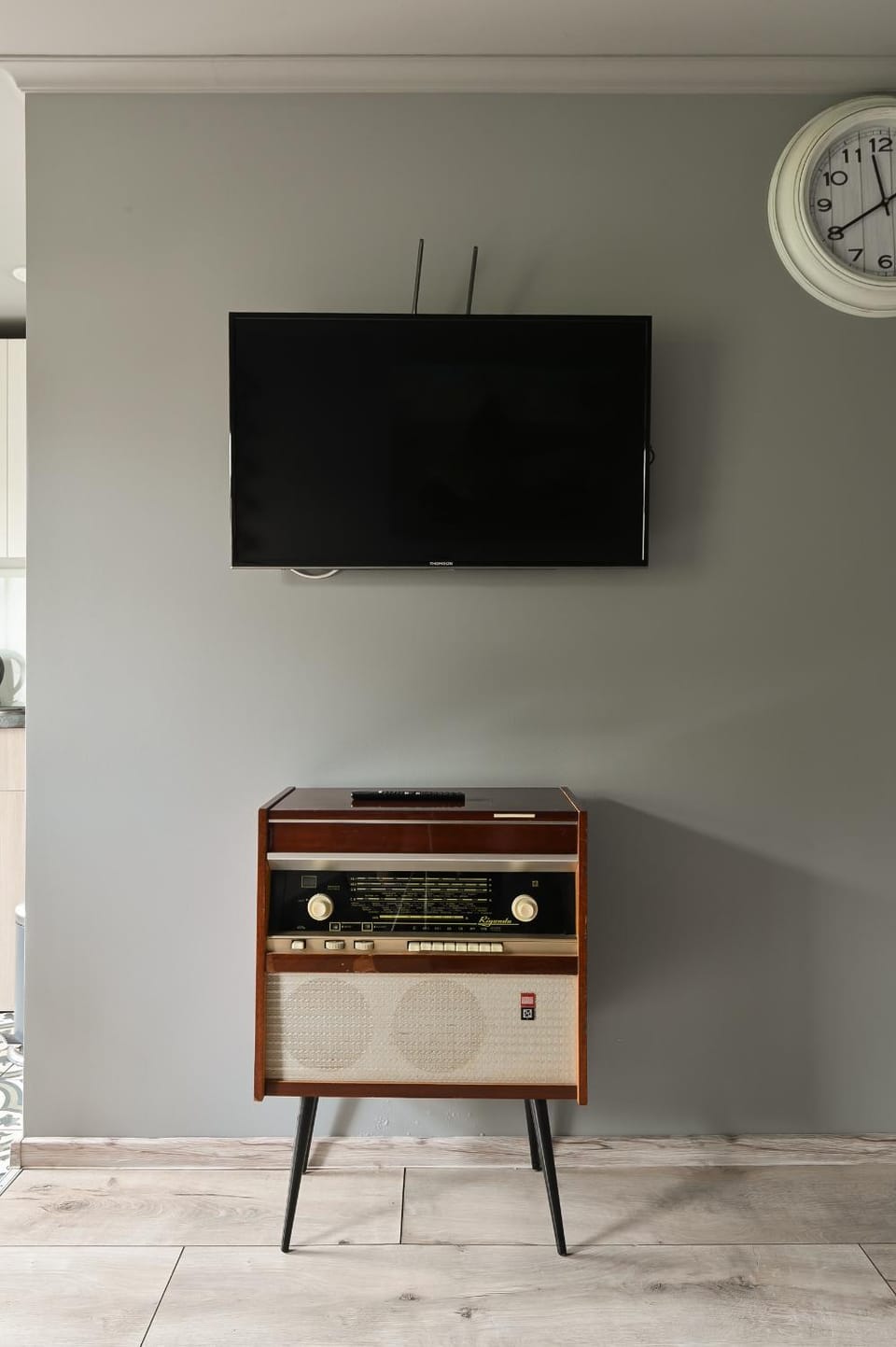 Loft design studio apartment & FREE parking Apartment in Riga